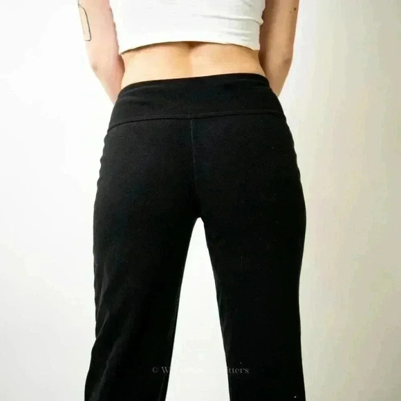 Vintage Y2K Low Rise Black Sweatpant Joggers by 32 Degrees Heat - Picture 4 of 8